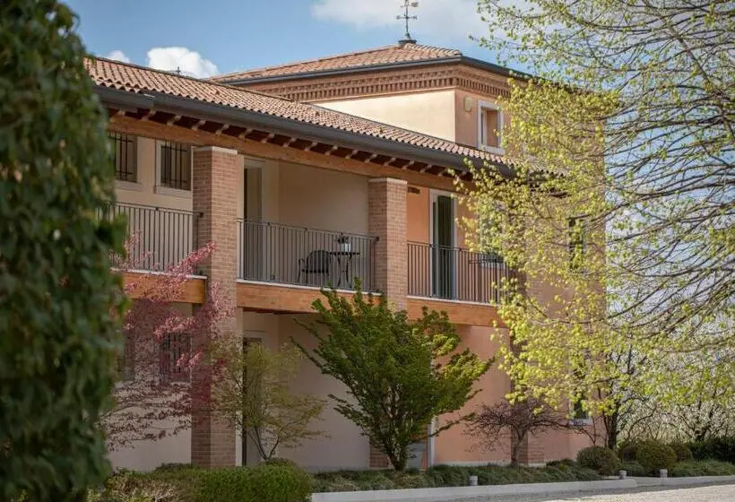 スタンダードスタジオ, Residence Regina Dei Prati