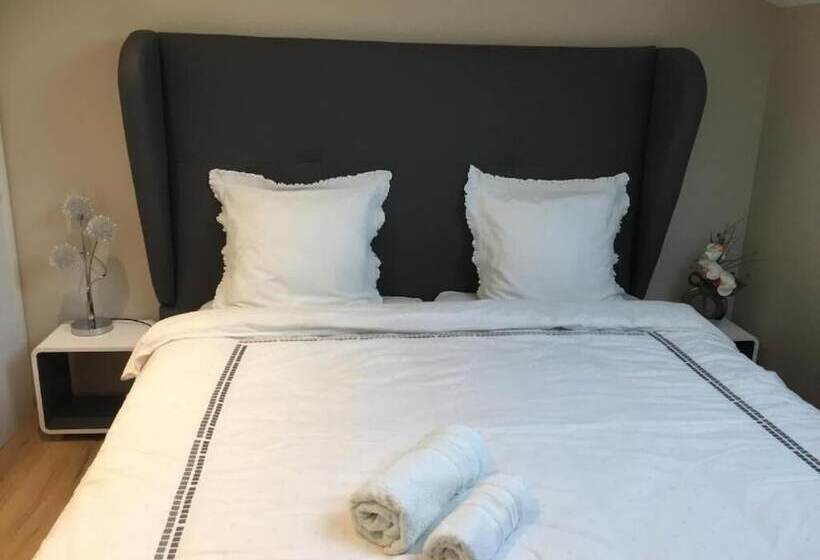 家庭间, Bienvenue A La Campagne