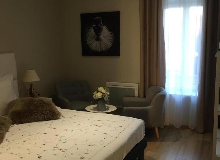 标准间, Bienvenue A La Campagne