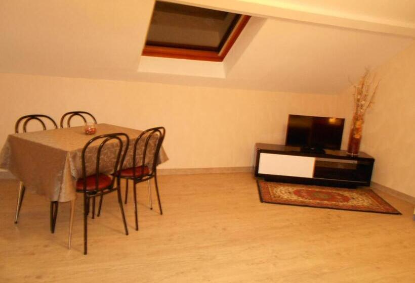 家庭间, Bienvenue A La Campagne