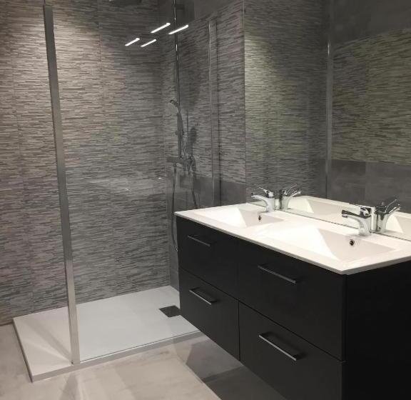 家庭间, Bienvenue A La Campagne