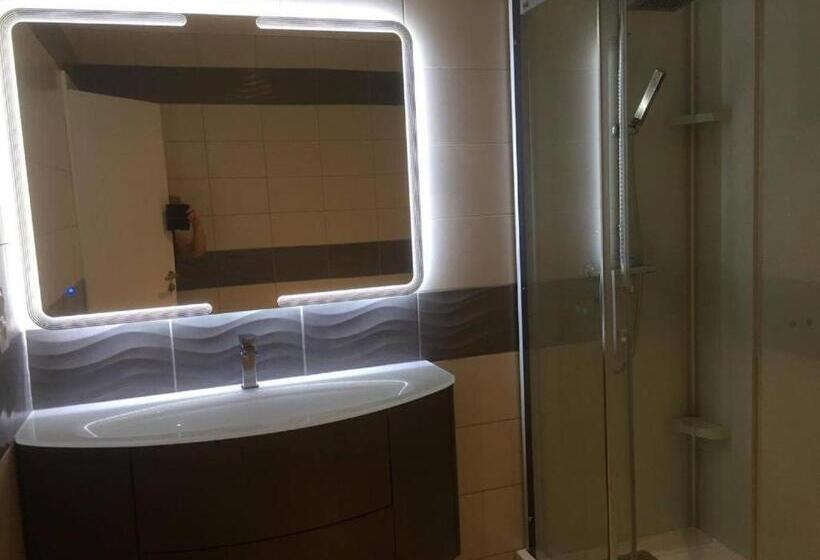 标准间带游泳池, Bienvenue A La Campagne