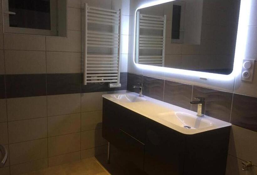 标准间带游泳池, Bienvenue A La Campagne