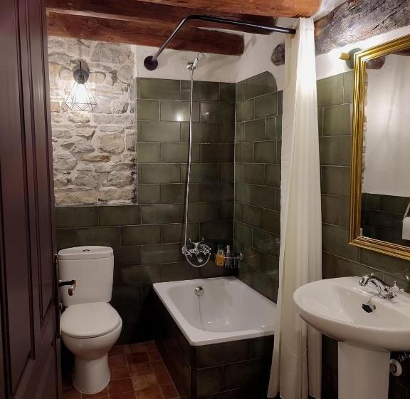 Семейный Номер Совместный Санузел, Dos Arcos Usana