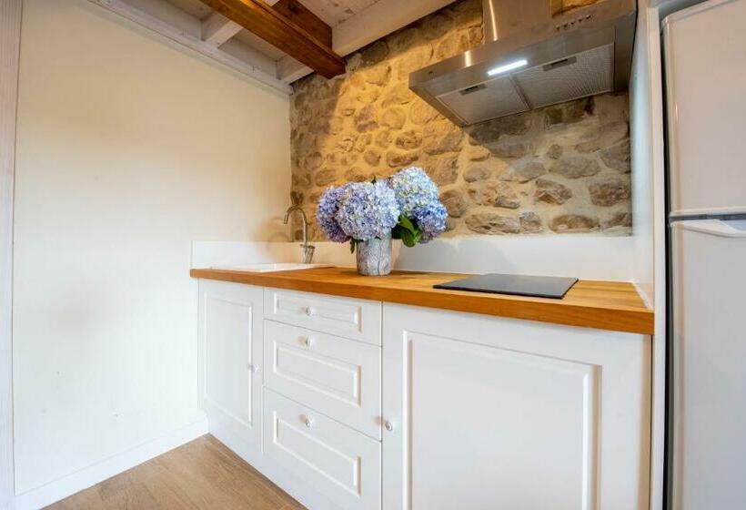 סטודיו משפחתי, Ecogranja Sierra Hermosa