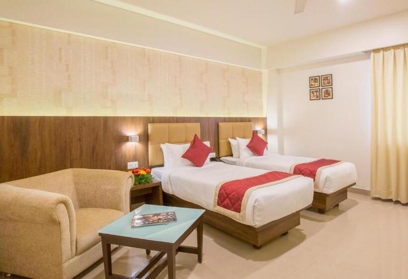 חדר דלוקס, Sai International