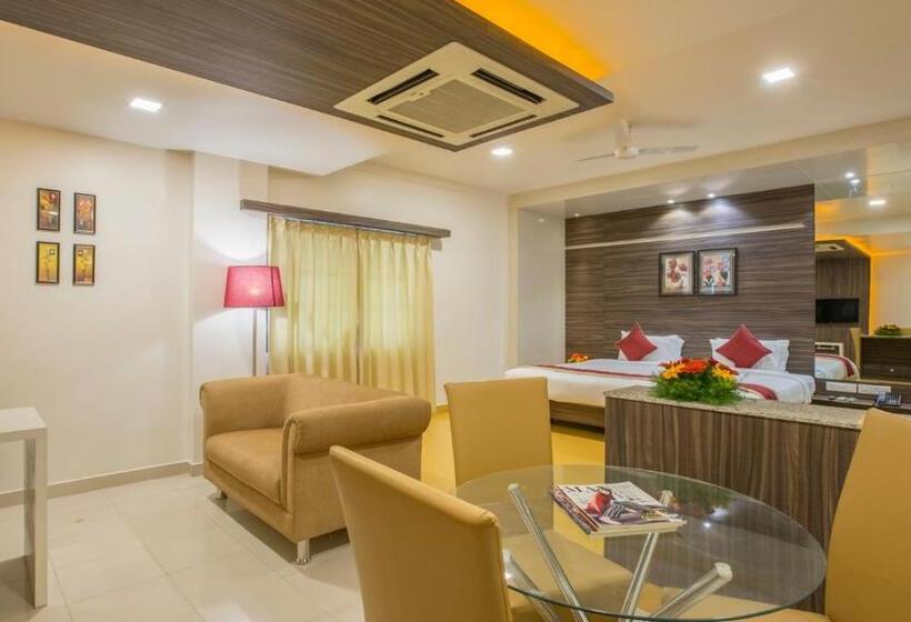 חדר סופריור עם מיטת קינג, Sai International