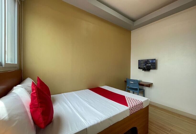 Номер Стандарт Индивидуальный, Vaccinated Staff  Oyo 685 K Fortune Apartelle