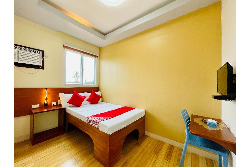 Номер Deluxe, Vaccinated Staff  Oyo 685 K Fortune Apartelle