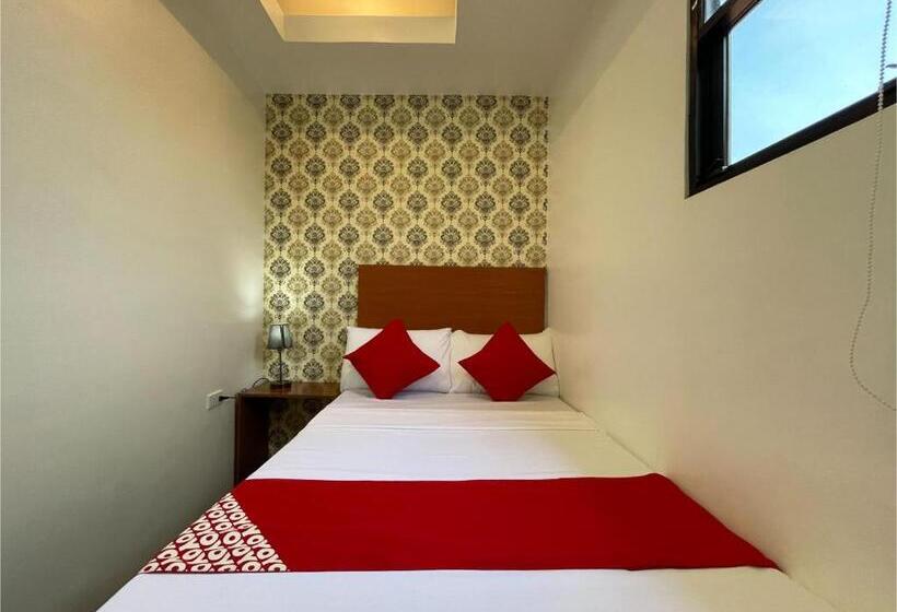 Номер Deluxe, Vaccinated Staff  Oyo 685 K Fortune Apartelle