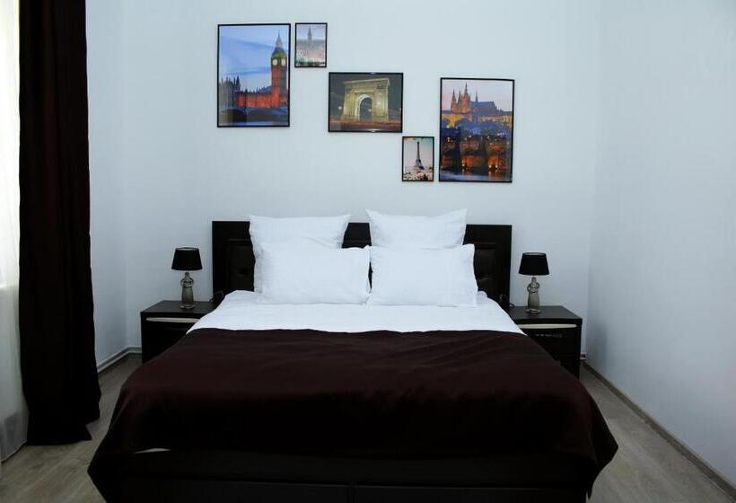 شقة غرفة واحدة, Casa Rania