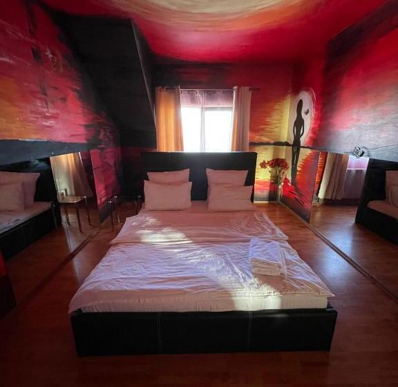 غرفة قياسية مع حمام خارجي, Casa Rania