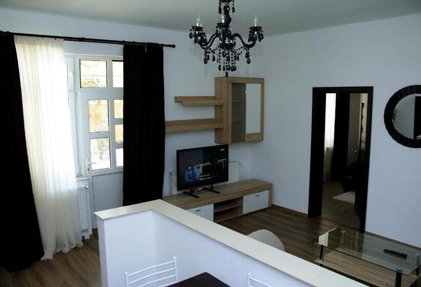 شقة غرفة واحدة, Casa Rania