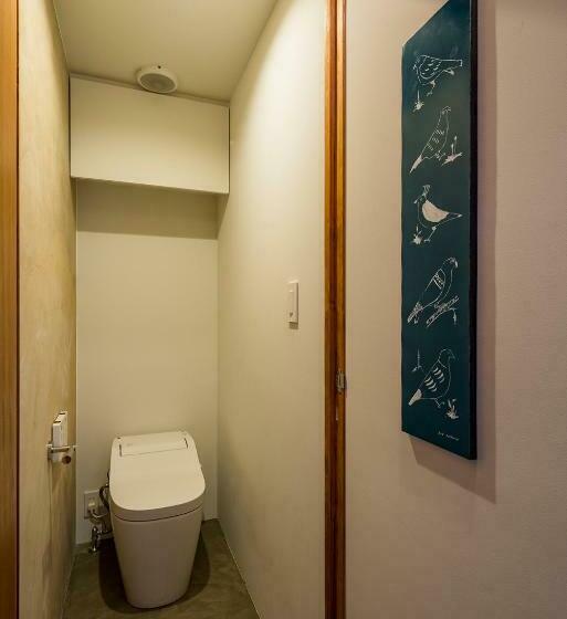 غرفة قياسية رباعية, The Bath & Bed Hayama