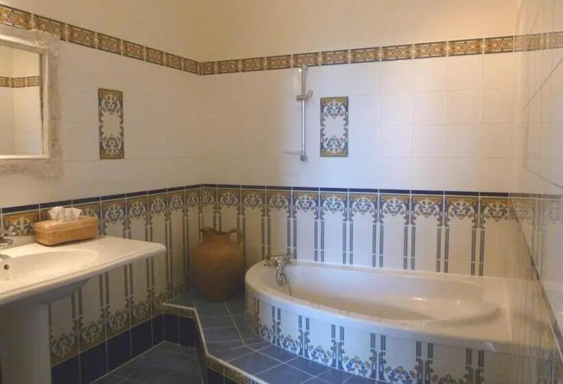 スタンダードルーム, Château Lagaillarde