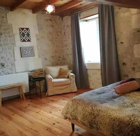 スタンダードルーム, La Grange De Lucie  Chambres D Hôtes En Périgord Dordogne
