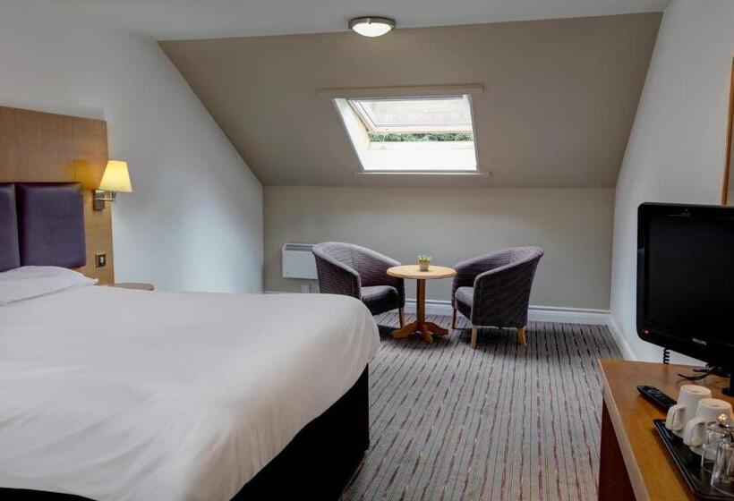 Номер Стандарт Адаптированный для Инвалидов, Orchid Epsom; Sure Hotel Collection By Best Western