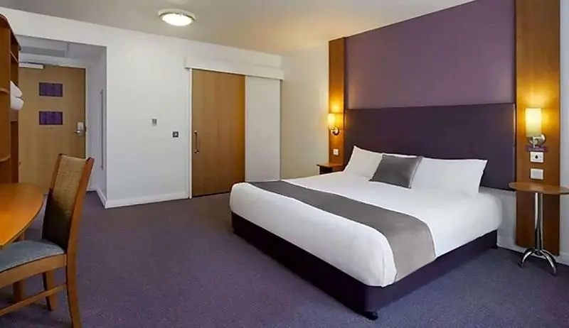 身障者適用スタンダードルーム, Orchid Epsom; Sure Hotel Collection By Best Western