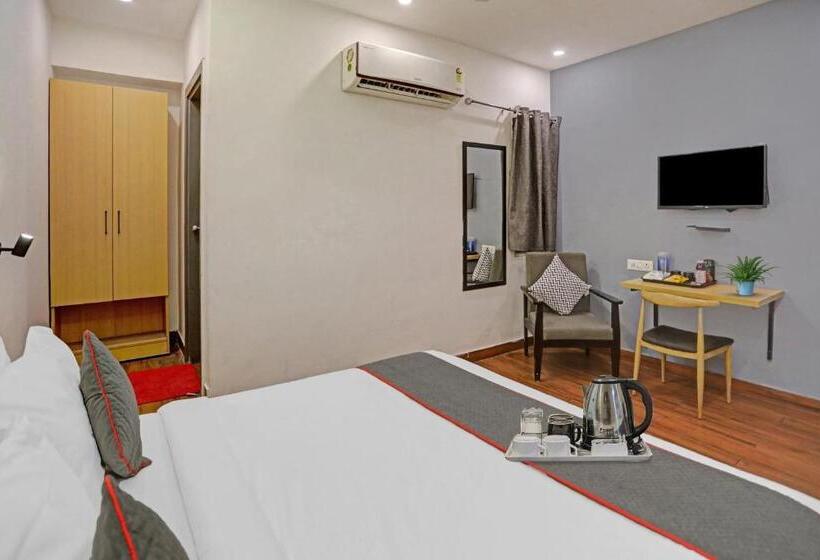 트리플 클래식 룸, Townhouse 587 Sec 19