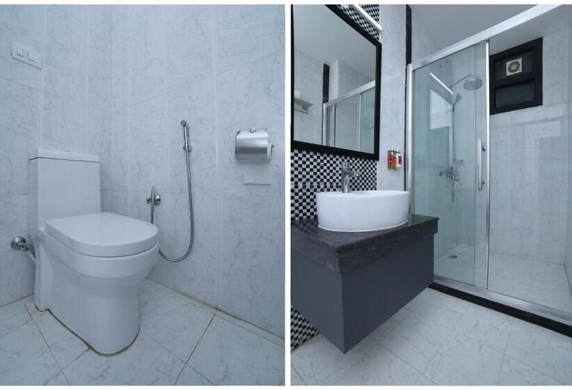 غرفة كلاسيكية ثلاثية, Super Collection O Townhouse 069