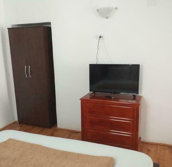 اتاق استاندارد, Casa Edy