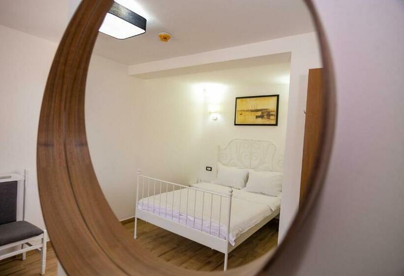 غرفة قياسية مزوَّدة بشُرفة, Casa Ypu