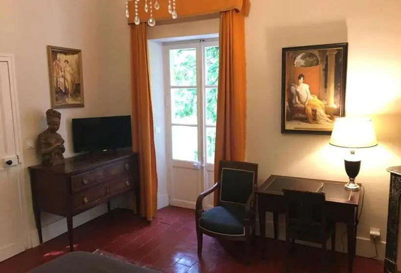 テラス付きスタンダードルーム, Domaine De Saint Charles