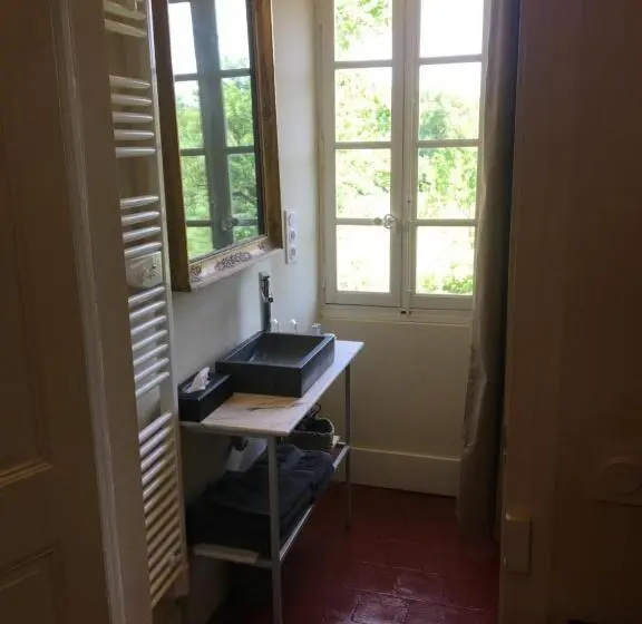 テラス付きスタンダードルーム, Domaine De Saint Charles