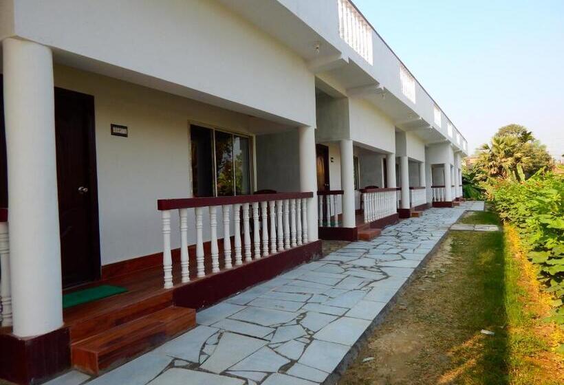 חדר משפחתי נוף לגינה, Samriddhi Banquet Garden & Resorts