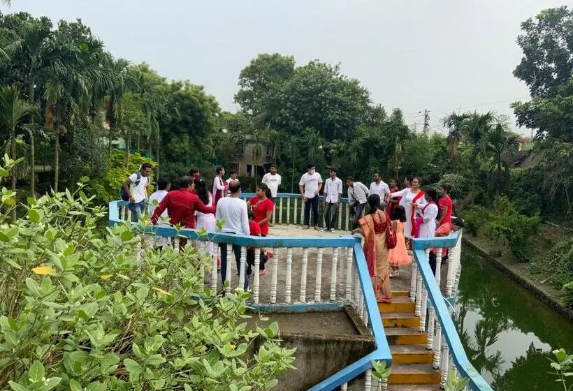 ファミリールーム, Samriddhi Banquet Garden & Resorts