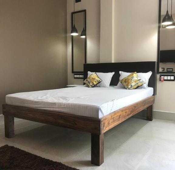 Номер Deluxe, Samriddhi Banquet Garden & Resorts