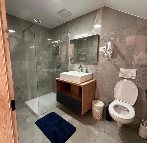 آپارتمان 3 خوابه, Guest House Pr Ambružarju & Apartments