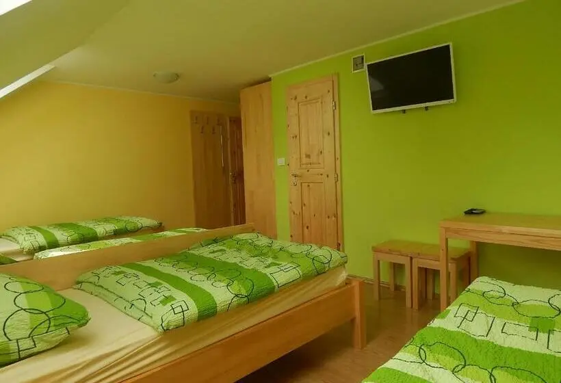 اتاق استاندارد چهار تخته, Guest House Pr Ambružarju & Apartments