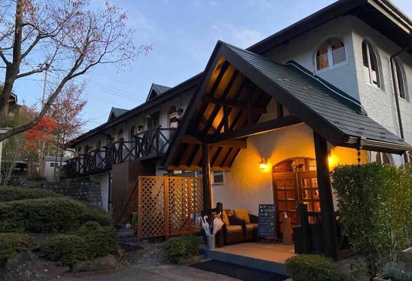 标准三人间, Lodge Atelier