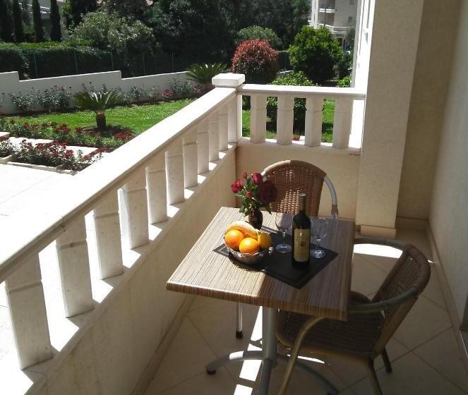 استودیوی استاندارد, Vila V Lux Apartments