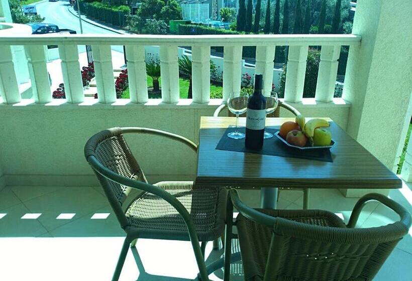 استودیو استاندارد با چشمانداز دریا, Vila V Lux Apartments