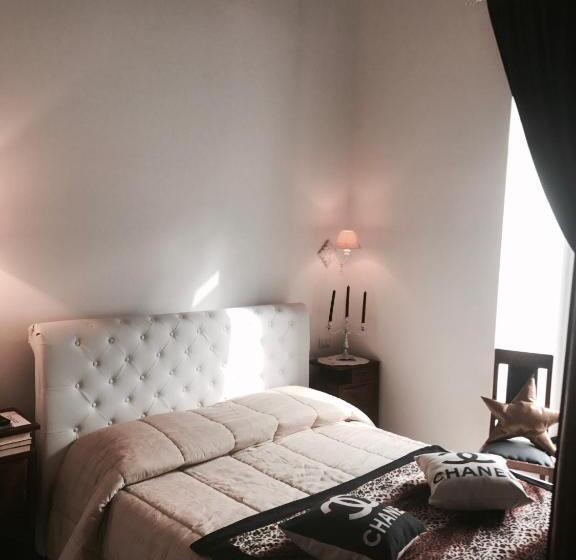 غرفة قياسية, B&b Dell'orologio