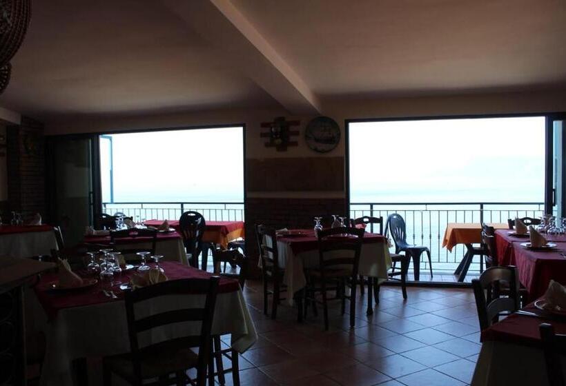 Номер Deluxe Вид на Море, Casa Vacanza Seaside