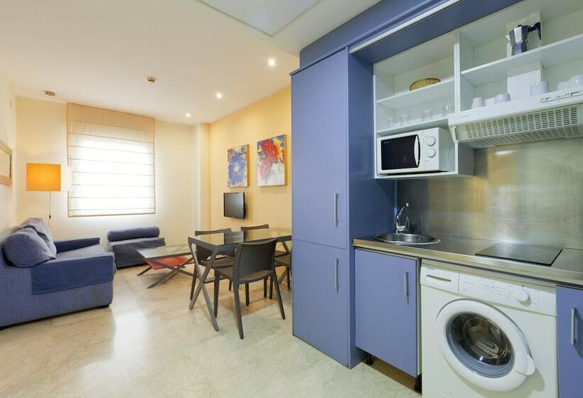 带1个卧室的公寓, Apartamentos Vértice Sevilla Aljarafe