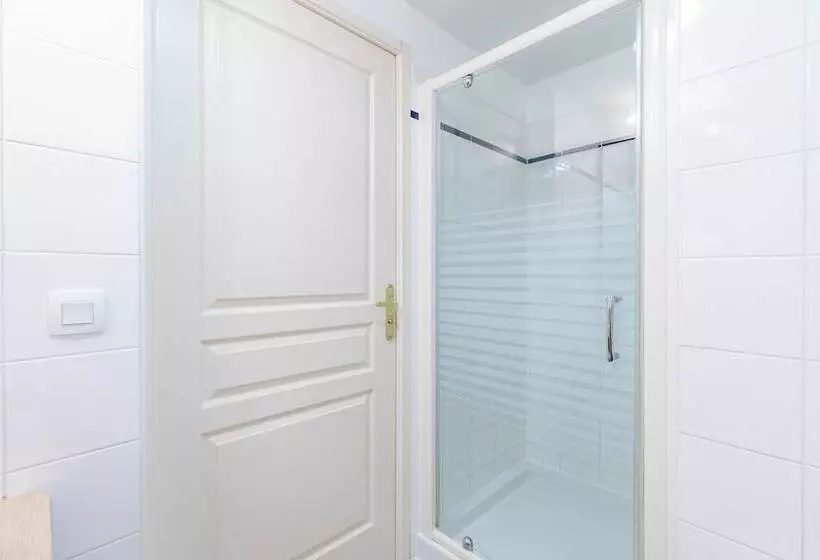 استودیوی استاندارد, Appart City Classic Chalon Sur Saone