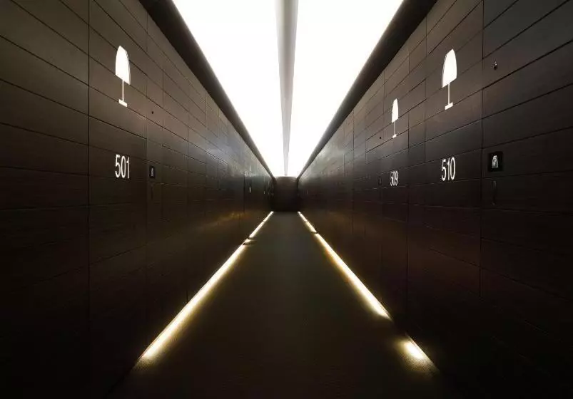 سوئیت اجرایی با مشاهده, Armani Hotel Dubai, Burj Khalifa