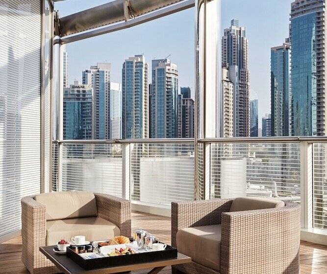 سوئیت پریمیوم, Armani Hotel Dubai, Burj Khalifa