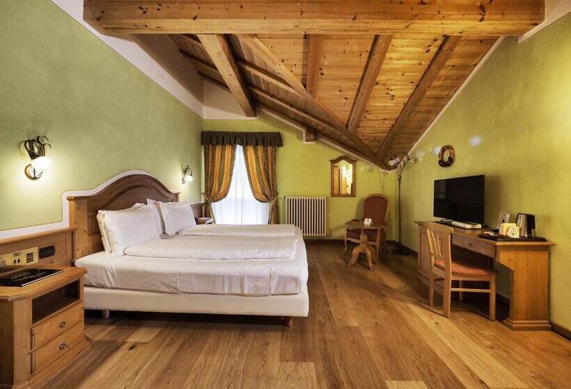 高级大房间, Bertelli