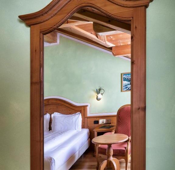 家庭套房, Bertelli