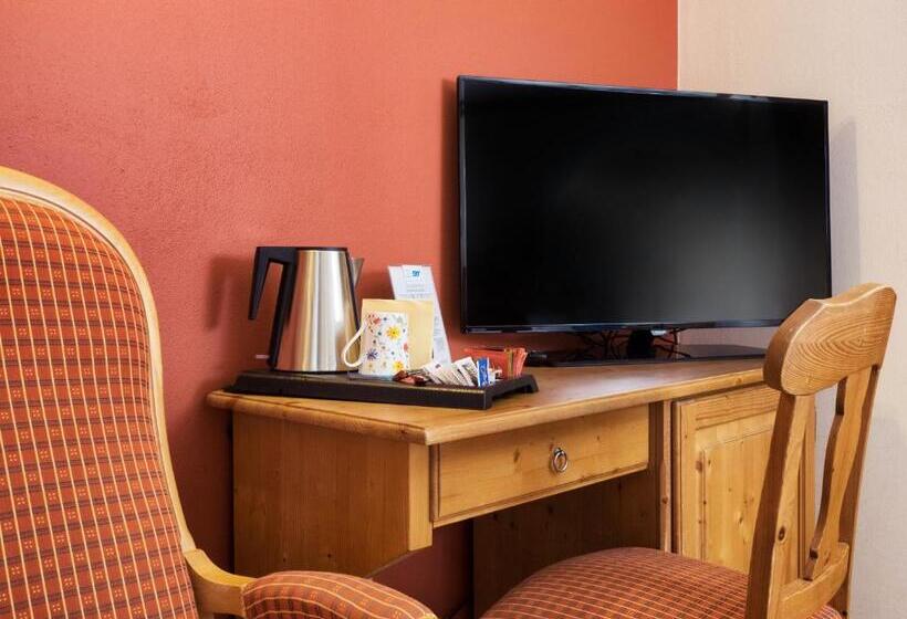 家庭套房, Bertelli