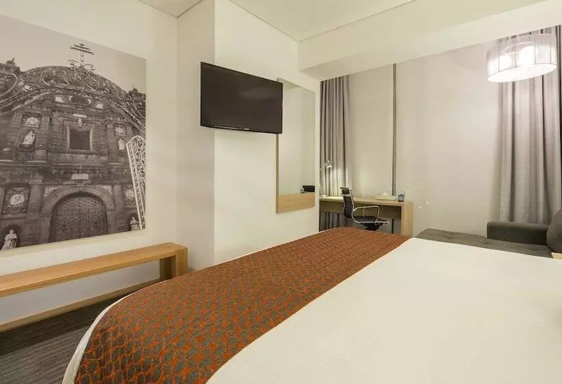 اتاق استاندارد با تخت بزرگ, Camino Real Puebla Angelopolis
