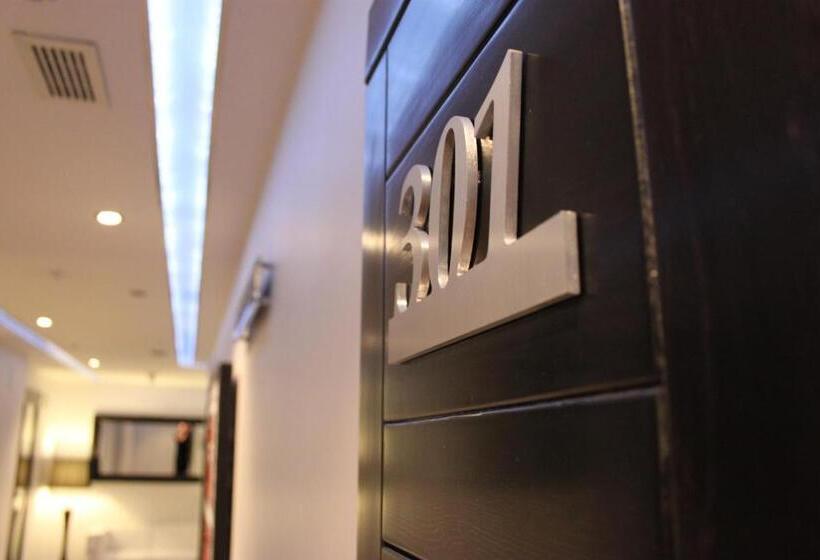 اتاق استاندارد یک نفره, Don Felipe