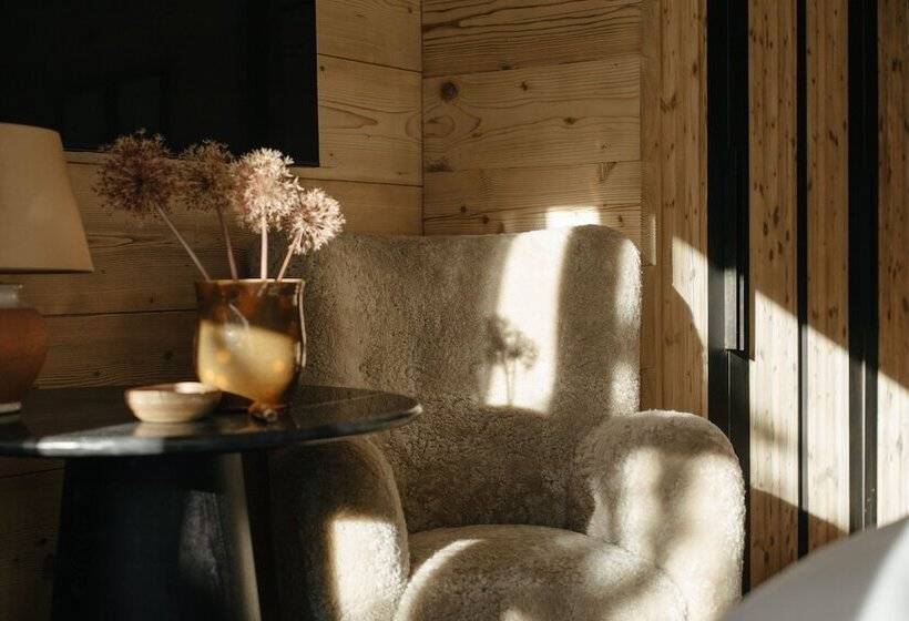 クラシックルーム, L Alpaga, A Beaumier