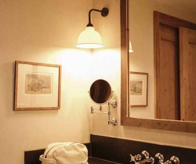 スイート（家族用）, L Alpaga, A Beaumier