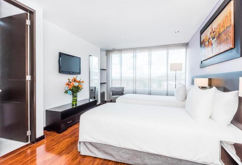 수피리어 룸, One Sixteen